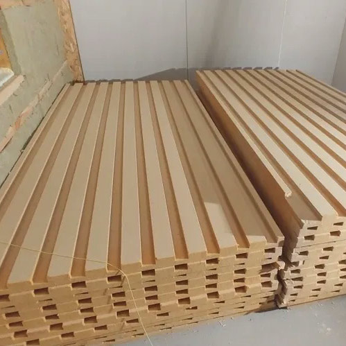 Pannelli isolanti in fibra di legno FiberTherm Install per livelli di installazione a parete